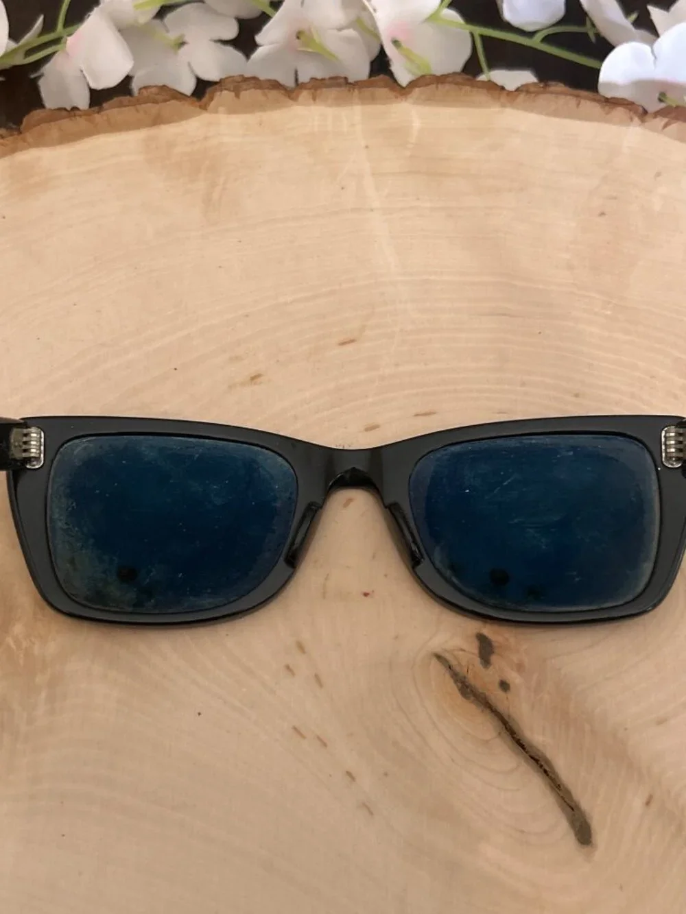 Ray-Ban Wayfarer Polarized Sunglasses Black Frame Men Women Classic Style RB4148 - Picture 9 of 11